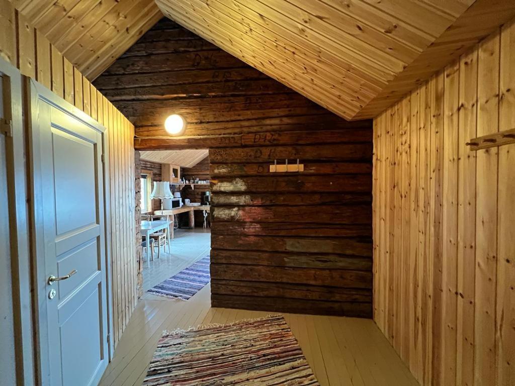 Real Fisherman'S Cabins In Ballstad, Lofoten Rom bilde